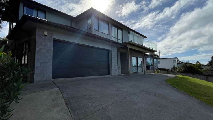 80 Waldorf Crescent Orewa_17