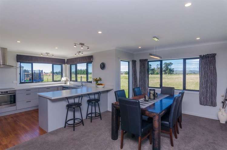 51 Solway Crescent Solway_6