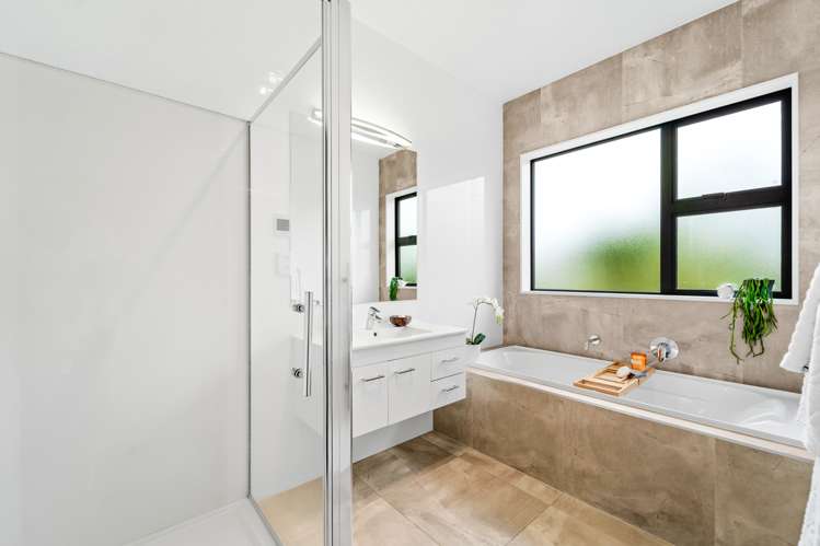 29 Syd Grant Crescent Orewa_18