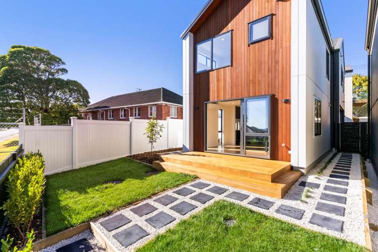 21B Knights Road Rothesay Bay_18