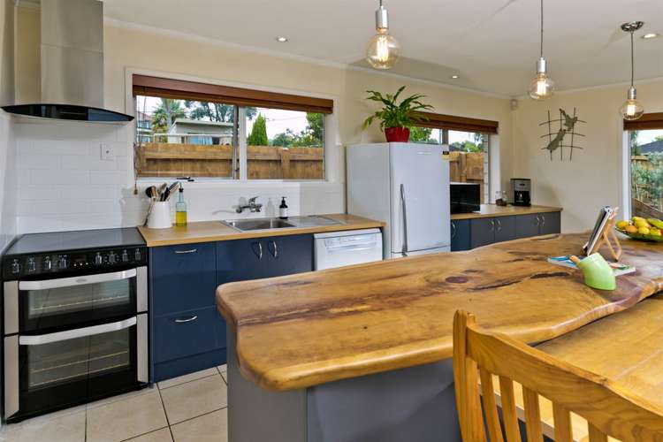 1/24 Woodglen Road Glen Eden_12