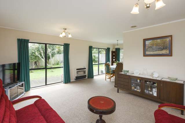 29 Norfolk Crescent Feilding_3