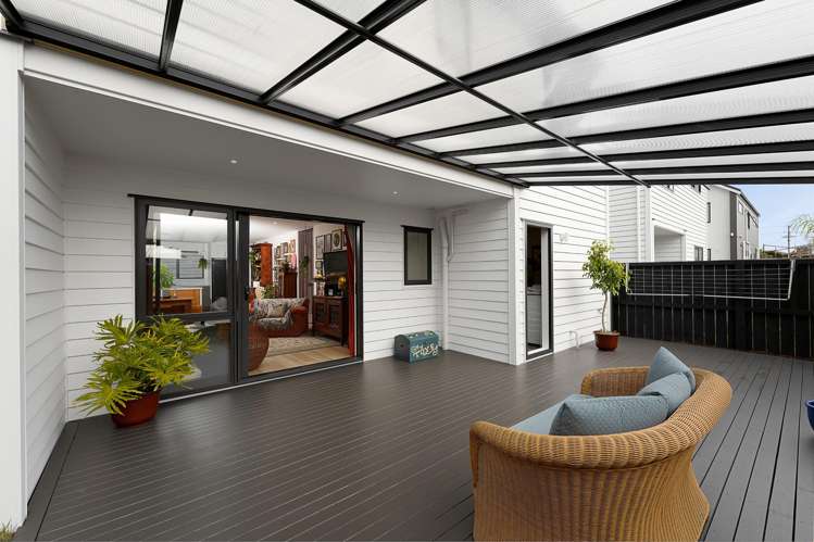 14E Kelwyn Road Kelston_3