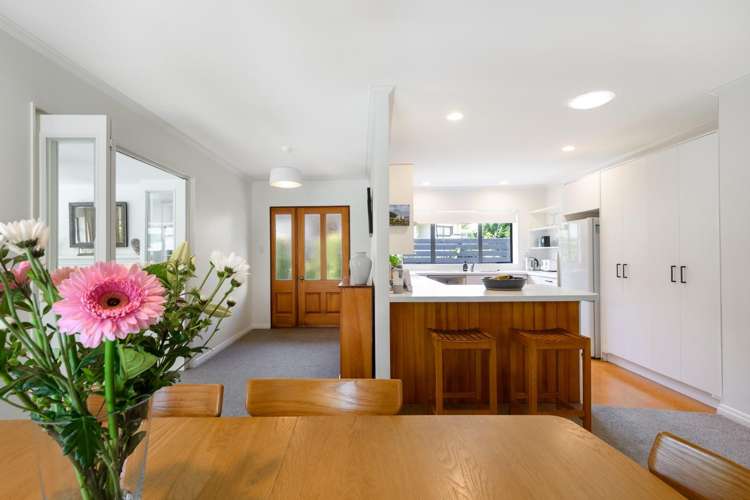 55 Kings Avenue Matua_12