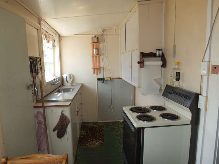 7 Ocean Beach Street Foxton Beach_12