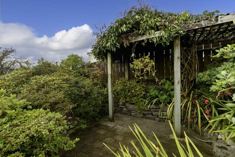 14 Jonathon Street Brookfield_12