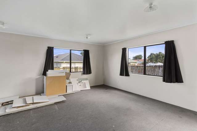 74 Maplesden Drive Clendon Park_3