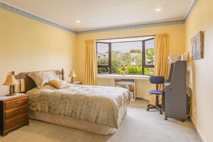 9 Deakin Place Clive_10