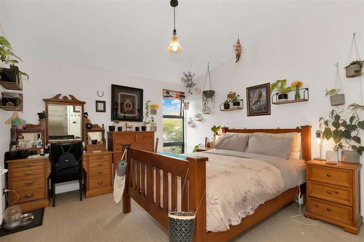 219 Wyndale Road Springfield_21