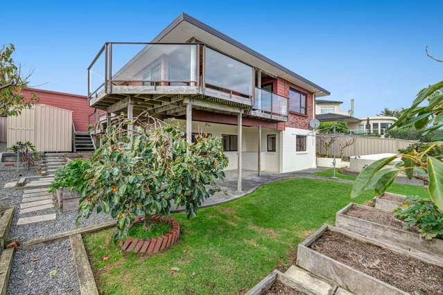 10 Fishermans Cove Army Bay_2