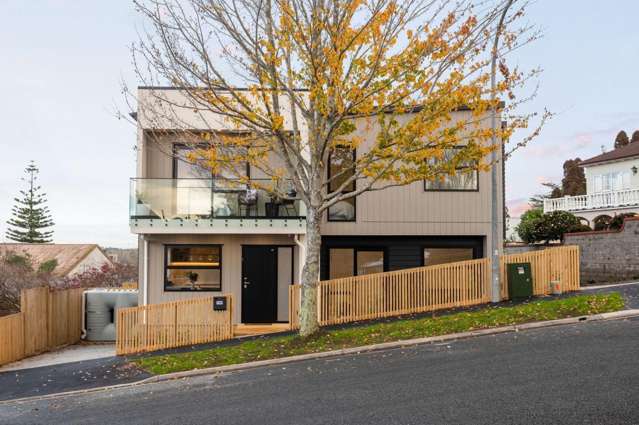 Statement Home for the Bold & Brilliant
