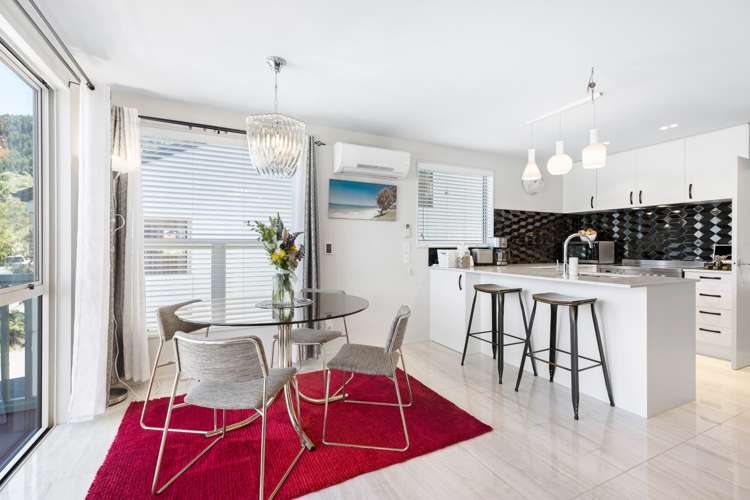 13a Dart Place Fernhill/Sunshine Bay_7