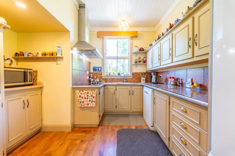 8 Fergusson Street_5