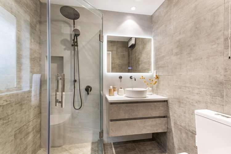 30d Derwent Crescent Titirangi_22