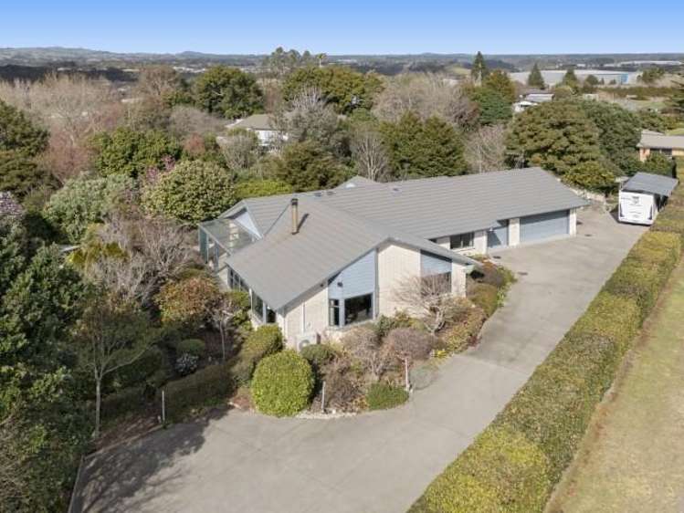561 Cambridge Road_3