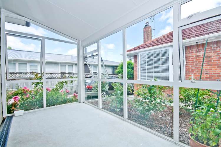 41A Vodanovich Road Te Atatu South_5