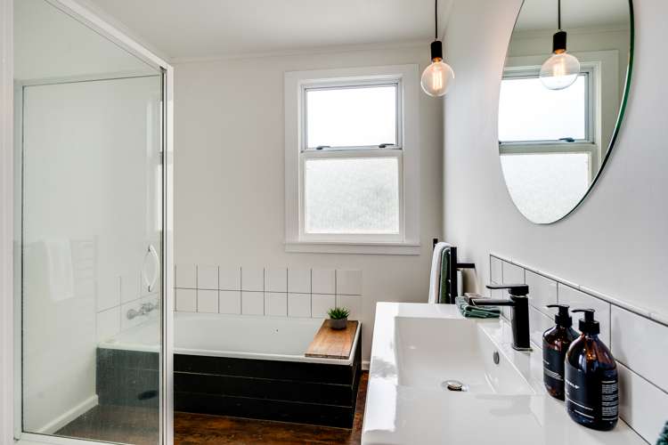 413 Jervois Street Mayfair_12