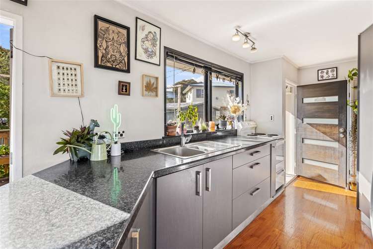 9 Flaxdale Street Birkdale_5