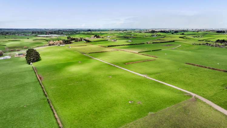 0n Ngarongo Road Normanby_59
