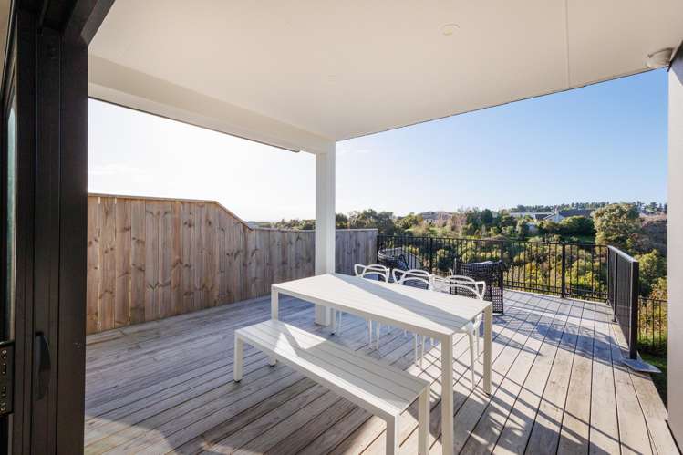 18 Silkwood Place Fitzherbert_32