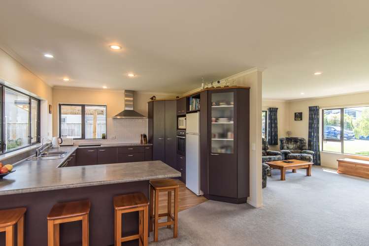 15 Matuku Place Paraparaumu Beach_4