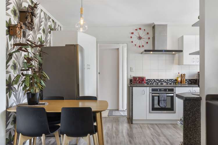 4 Tamariki Avenue Kelston_6