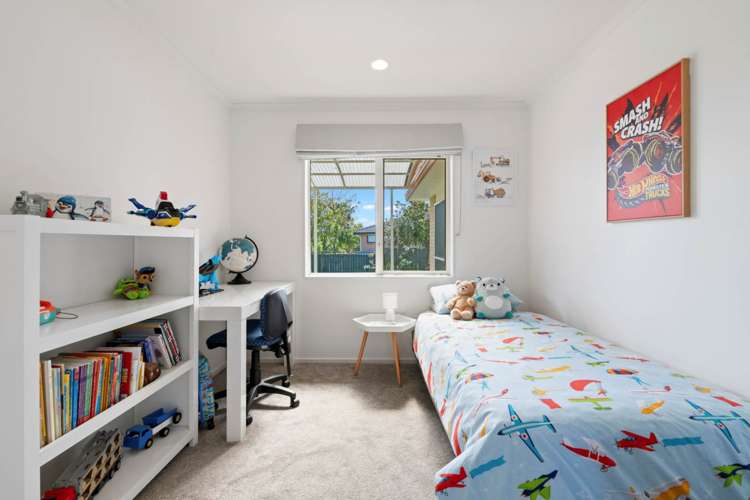 44 Blue Heron Rise Stanmore Bay_11