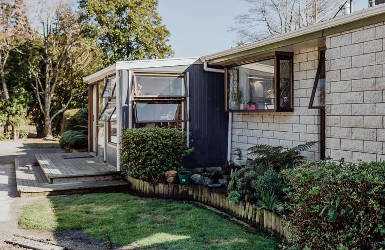 987 State Highway 6 Camerons_17