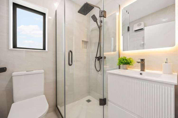 5b John F Kennedy Place Glen Eden_13