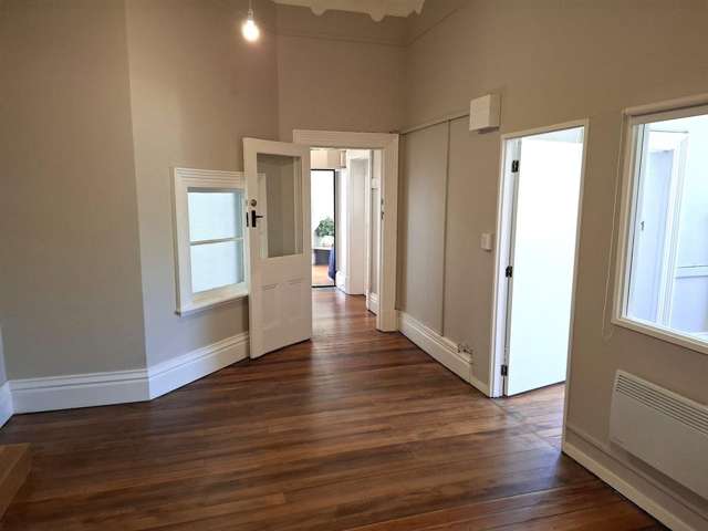 Room 2/Level 2, 1 Dowling Street Dunedin_2