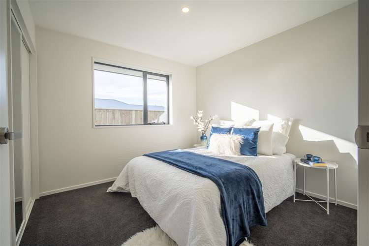 53 Henshaw Street Woodend_12