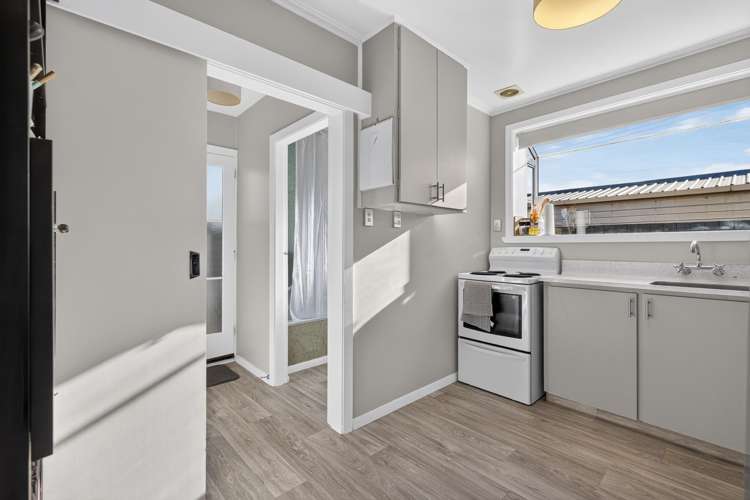 1/80 Oram Avenue New Brighton_8