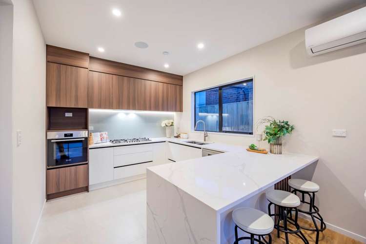 16A Vanbrugh Place Bucklands Beach_11