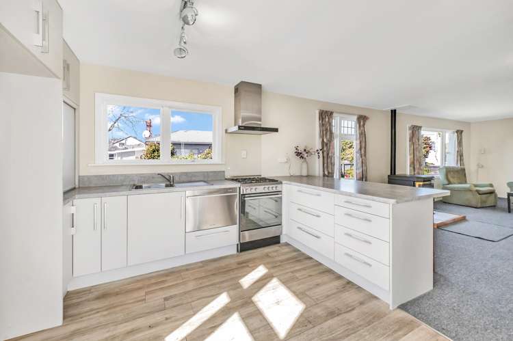 89 High Street Southbridge_2