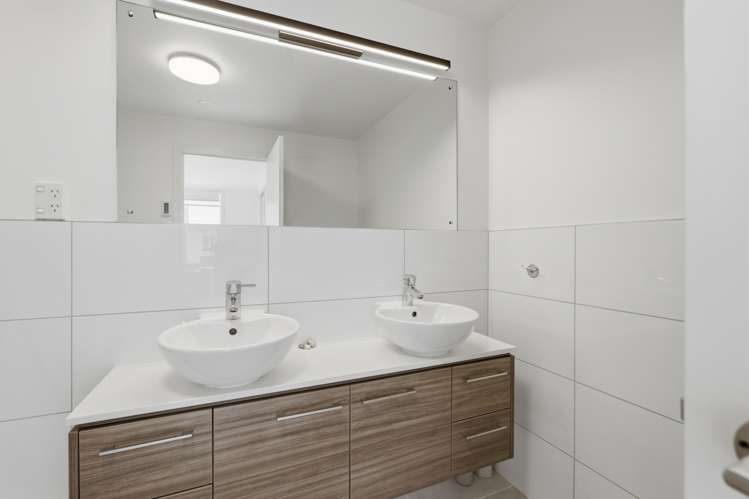 73 Parkside Drive Orewa_20