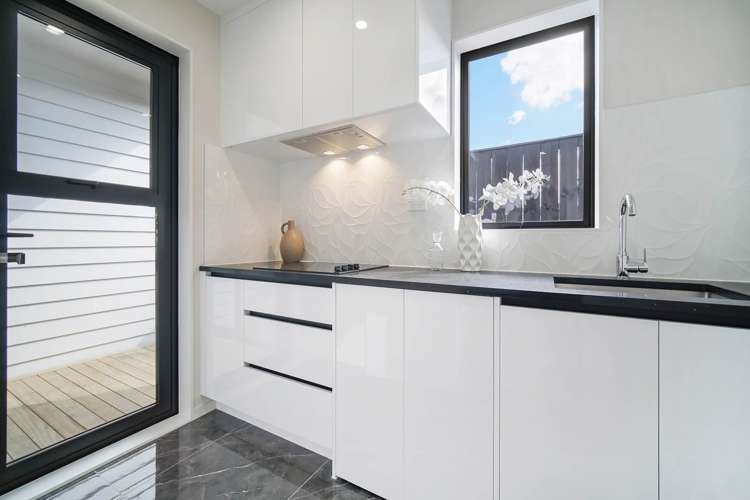 62 Emerald Avenue Karaka_12