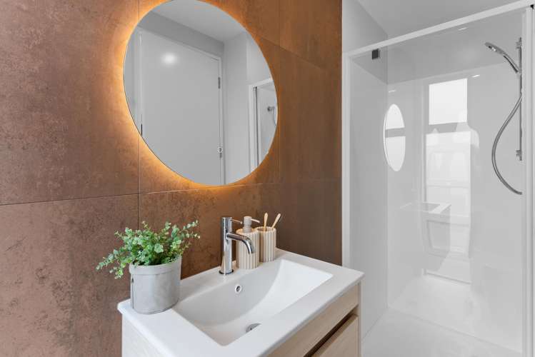 1-4/172 Colombo Street Sydenham_13