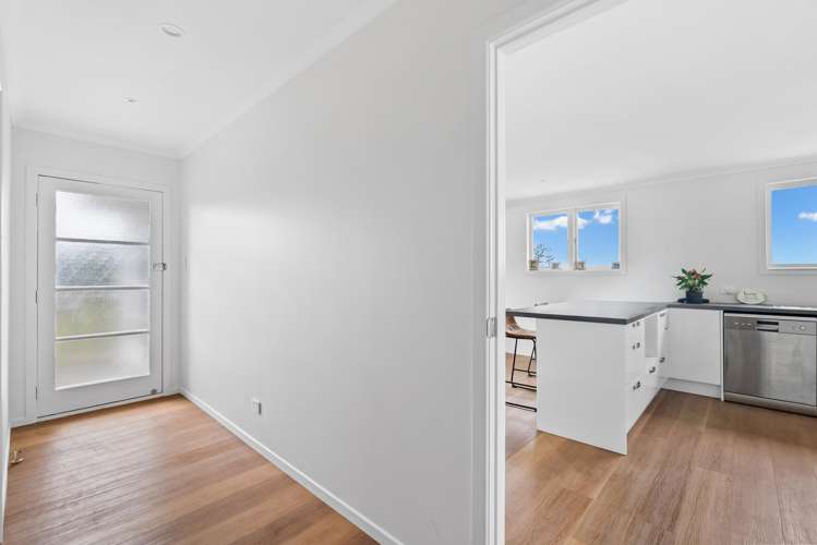 35 Boundary Road Hikurangi_11