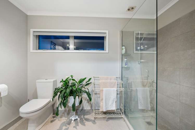 1/28 Oban Road Browns Bay_23