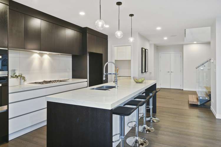 11 Kawai Rise Te Atatu Peninsula_38