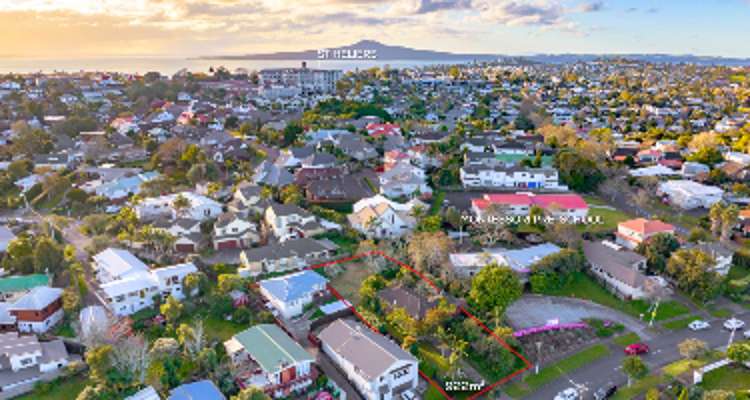 18 Mount Taylor Drive_0