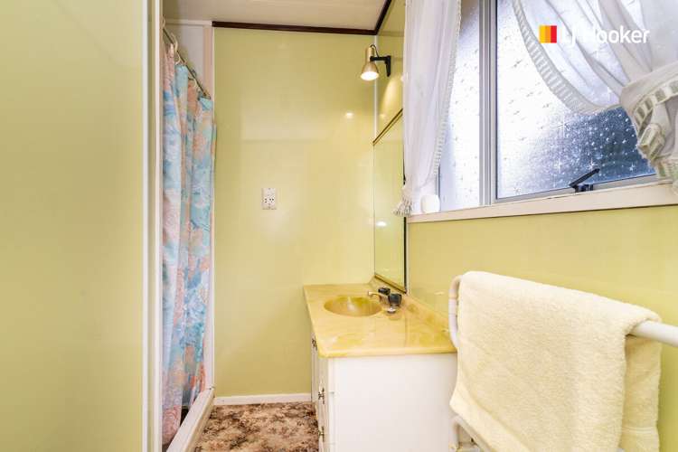 49 Elwyn Crescent Green Island_14