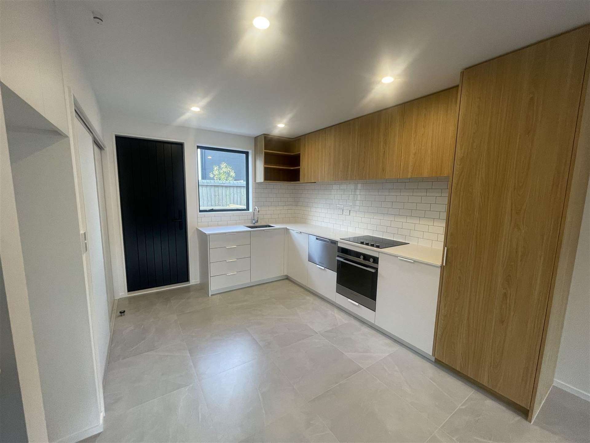 2/115 Chester Street East Christchurch Central_0