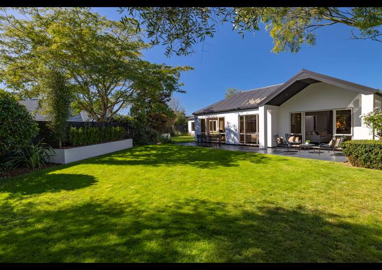 9 Monterey Place Parklands_18