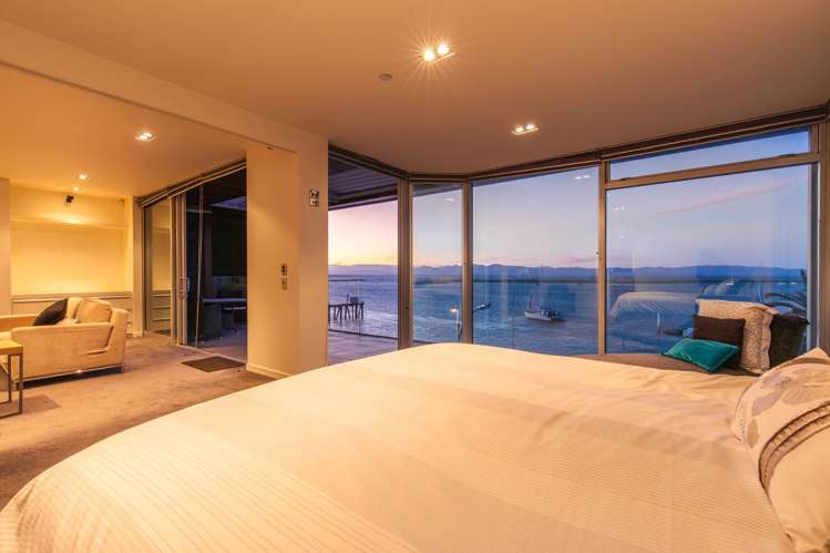 105/283 Wakefield Quay Stepneyville_24