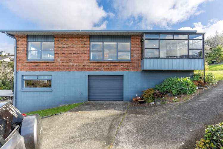 1/4 Elizabeth Place Mairangi Bay_13