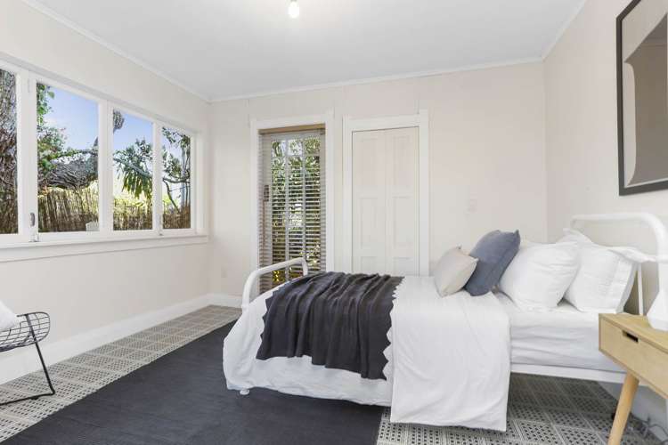 40 Clarence Road Northcote Point_14