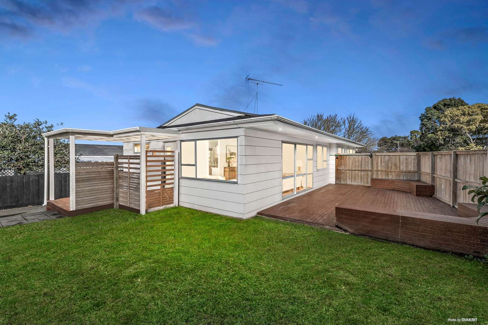 12 Heron Place Pakuranga Heights_0