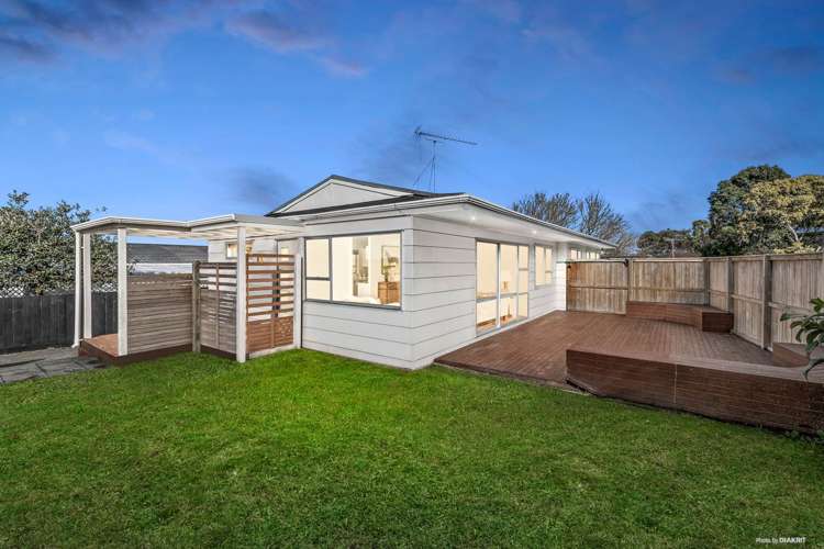 12 Heron Place Pakuranga Heights_0