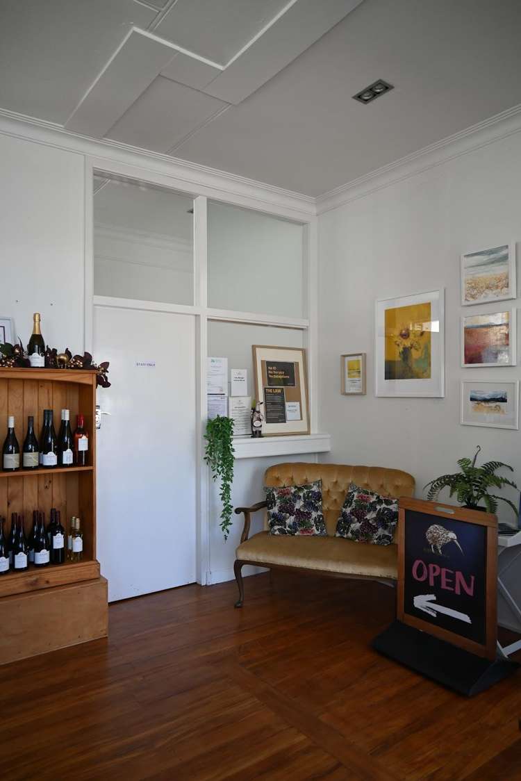 82 Main Street Greytown_11